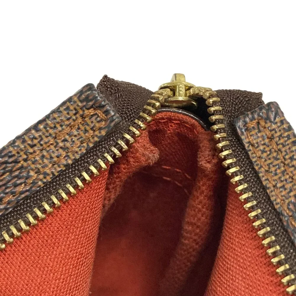 Louis Vuitton Trousse Makeup Damier Handbag N51982